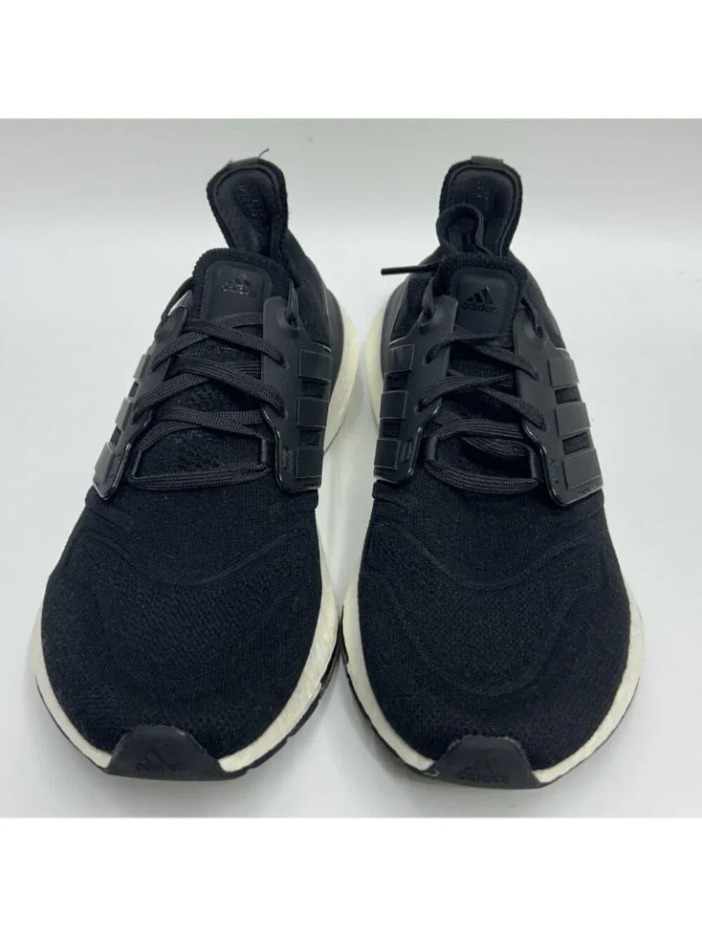 Adidas Ultraboost 22 Shoes Womens Size 9 Black Knit Running Sneakers GX5591